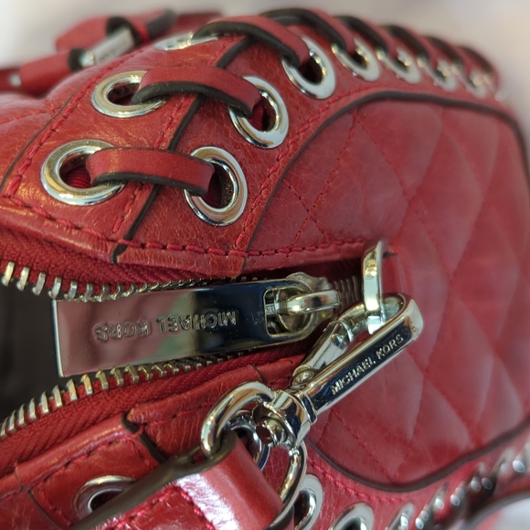 MICHAEL Michael Kors Red Quilted Speedy Bag - Picture 4 of 7